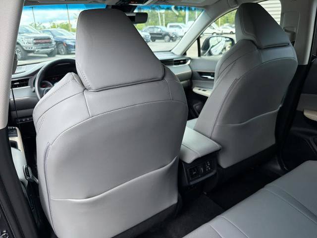 Used 2021 Toyota Venza XLE w/ Softex Package AWD/4WD image 19
