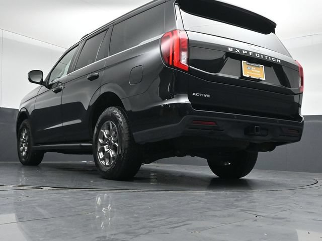 Certified 2026 Ford Expedition Active AWD/4WD image 40