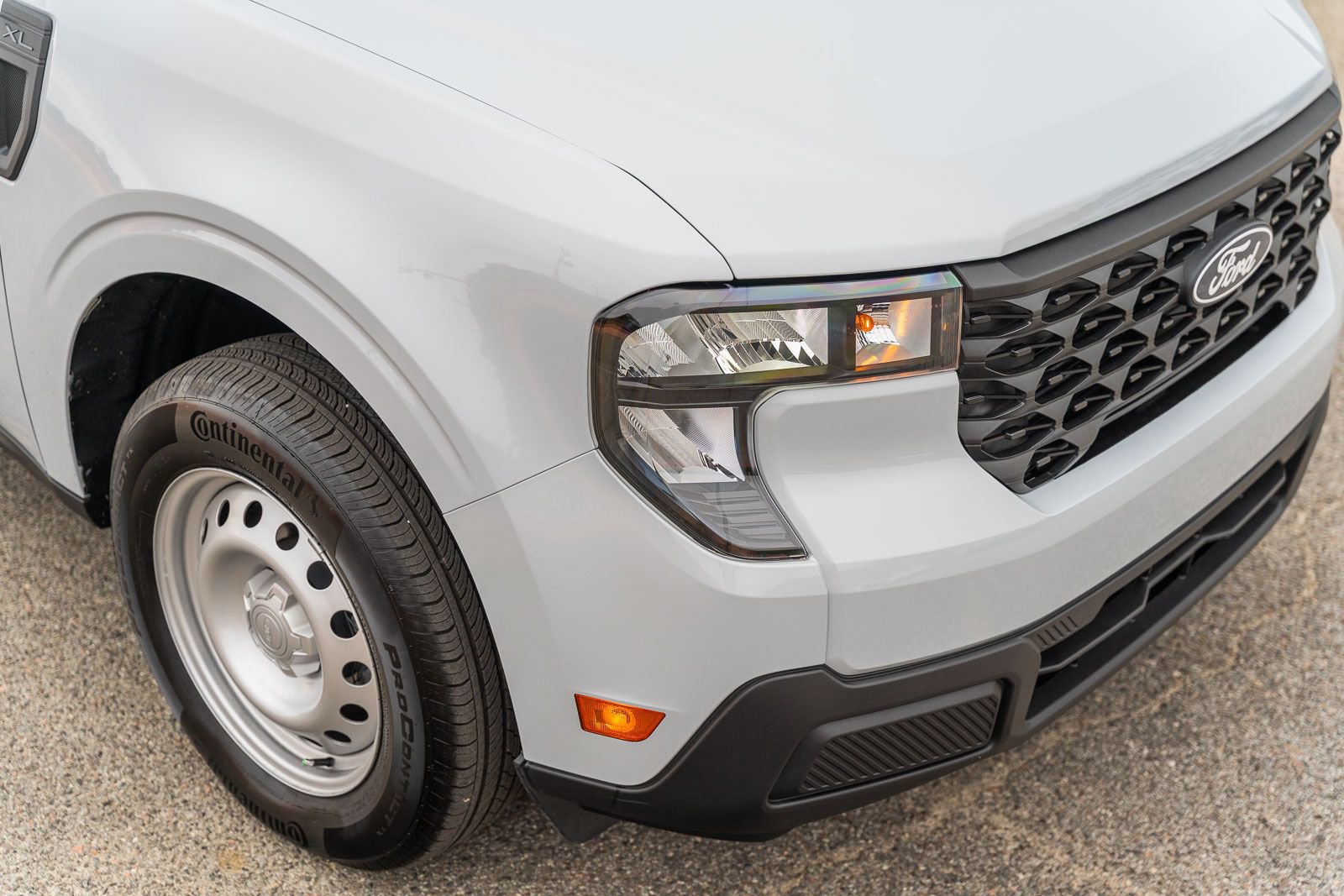 Certified 2025 Ford Maverick XL w/ Equipment Group 102A image 10