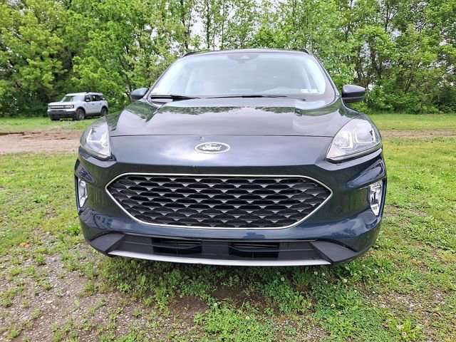 Certified 2022 Ford Escape SEL AWD/4WD image 2