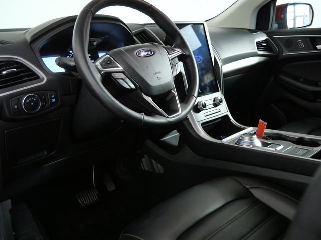 Certified 2023 Ford Edge SEL w/ Convenience Package AWD/4WD image 12