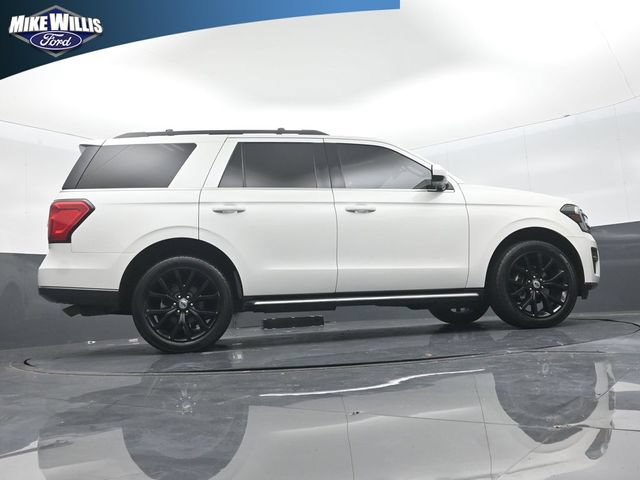 Certified 2022 Ford Expedition XLT RWD image 24
