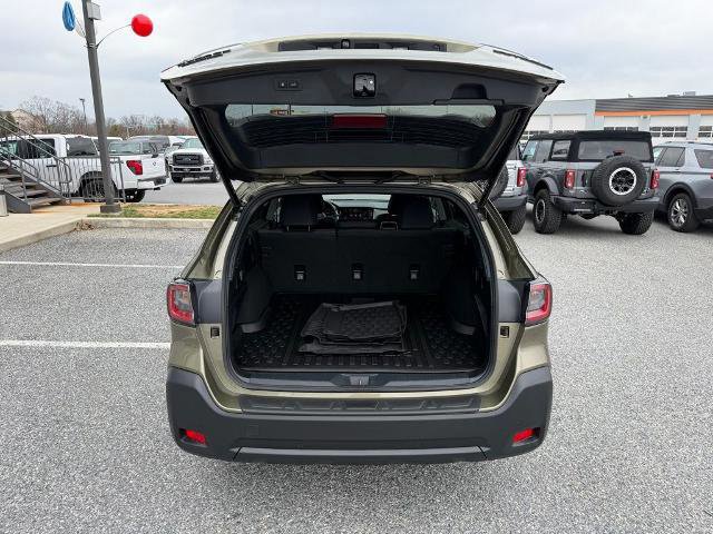 Used 2025 Subaru Outback Onyx Edition image 9
