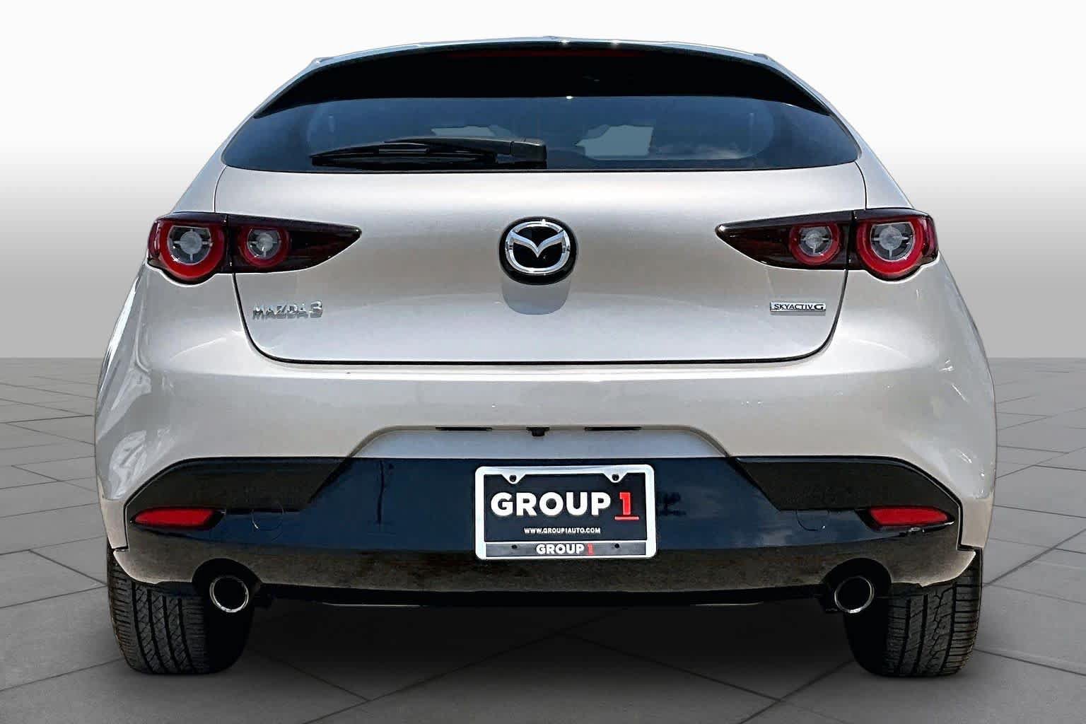 Used 2024 MAZDA MAZDA3 s FWD image 5