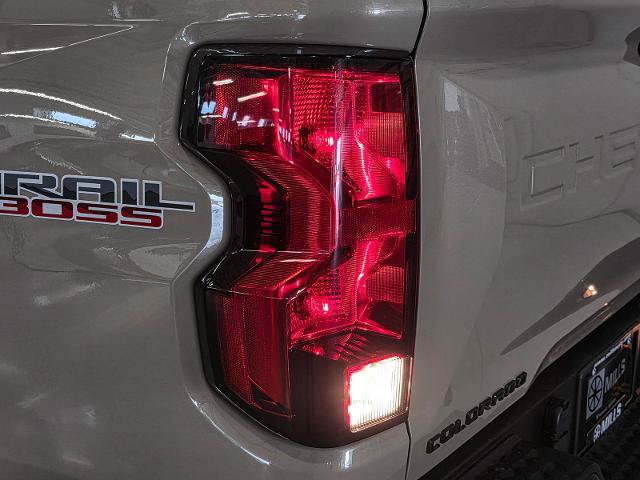 Used 2023 Chevrolet Colorado Trail Boss AWD/4WD image 15