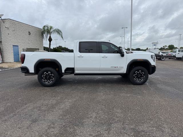 Used 2024 GMC Sierra 2500 AT4X AWD/4WD image 2