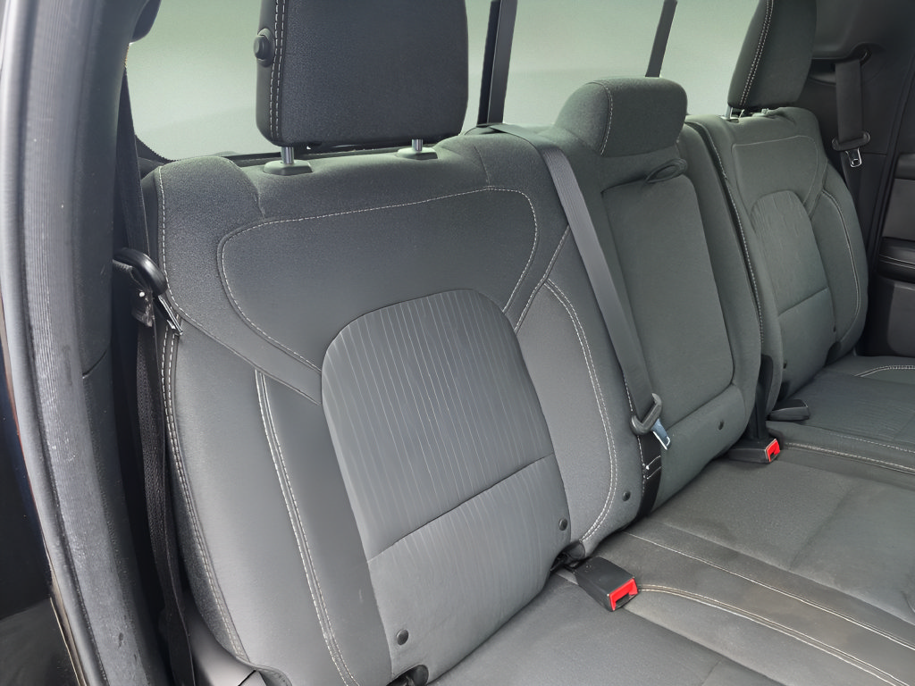 Used 2019 RAM 1500 Big Horn AWD/4WD image 30