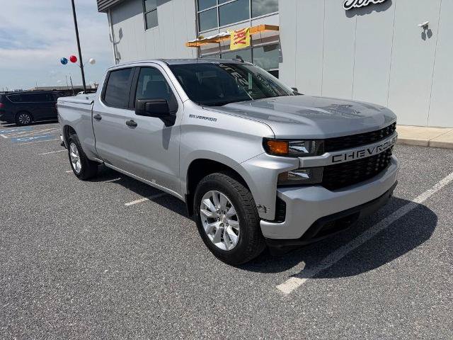 Used 2022 Chevrolet Silverado 1500 Custom w/ Safety Confidence Package AWD/4WD image 2