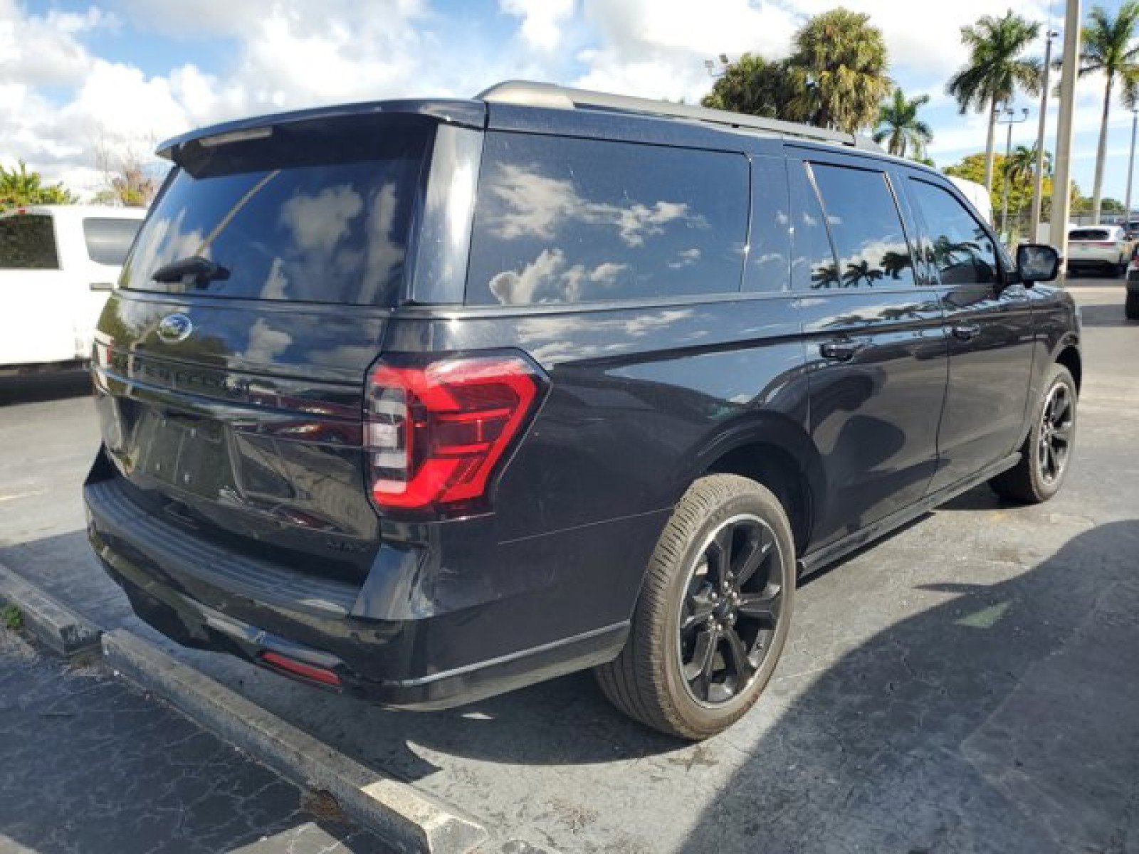 Certified 2022 Ford Expedition Max Limited image 7