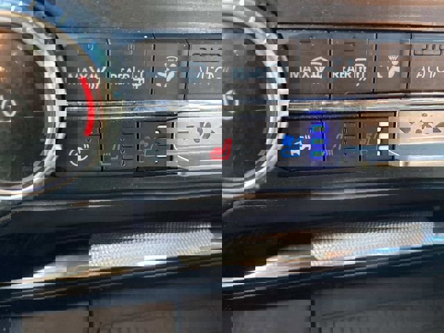 Certified 2022 Ford F150 Platinum w/ Equipment Group 701A High image 31