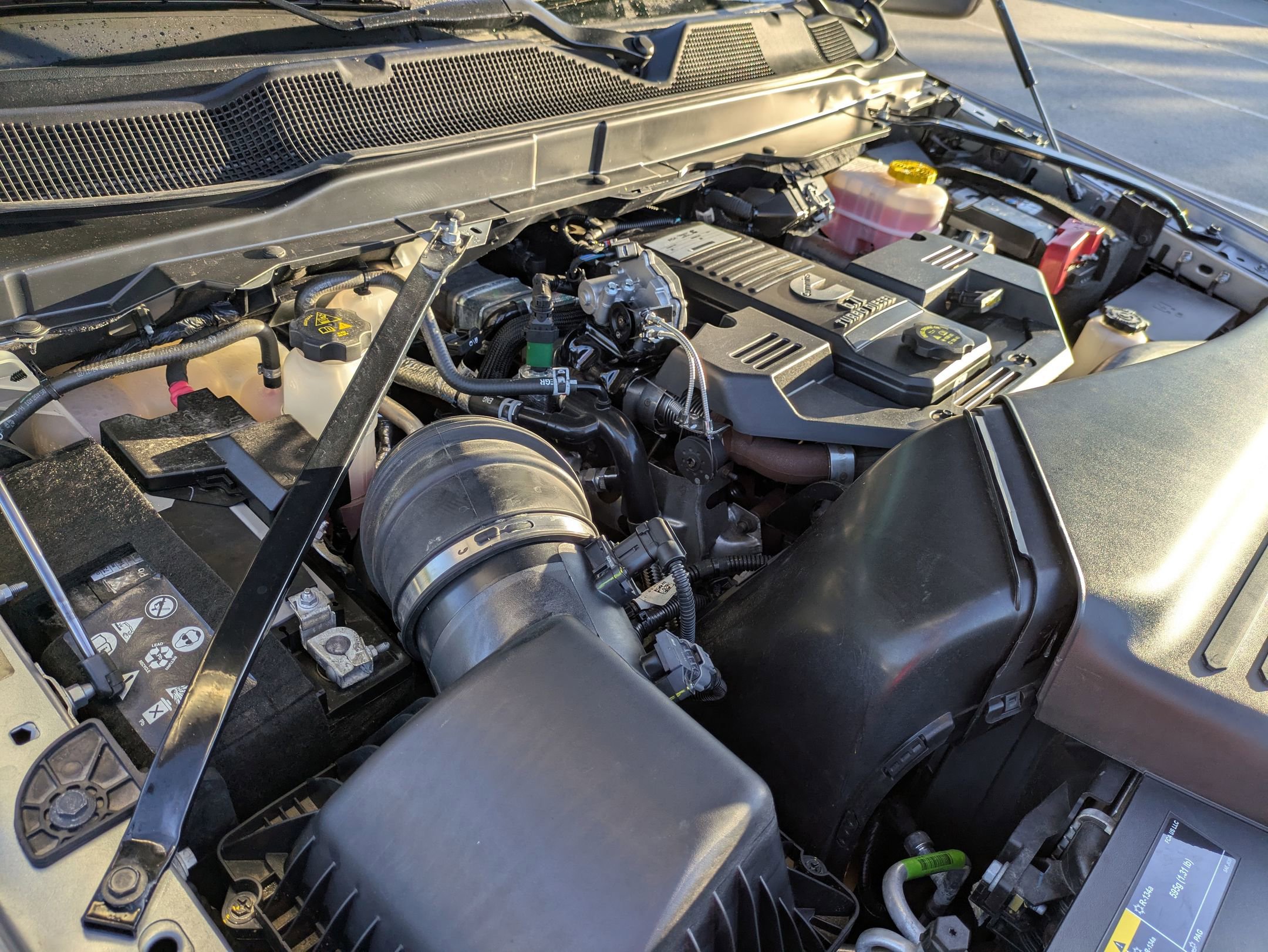 Used 2024 RAM 2500 Limited image 47