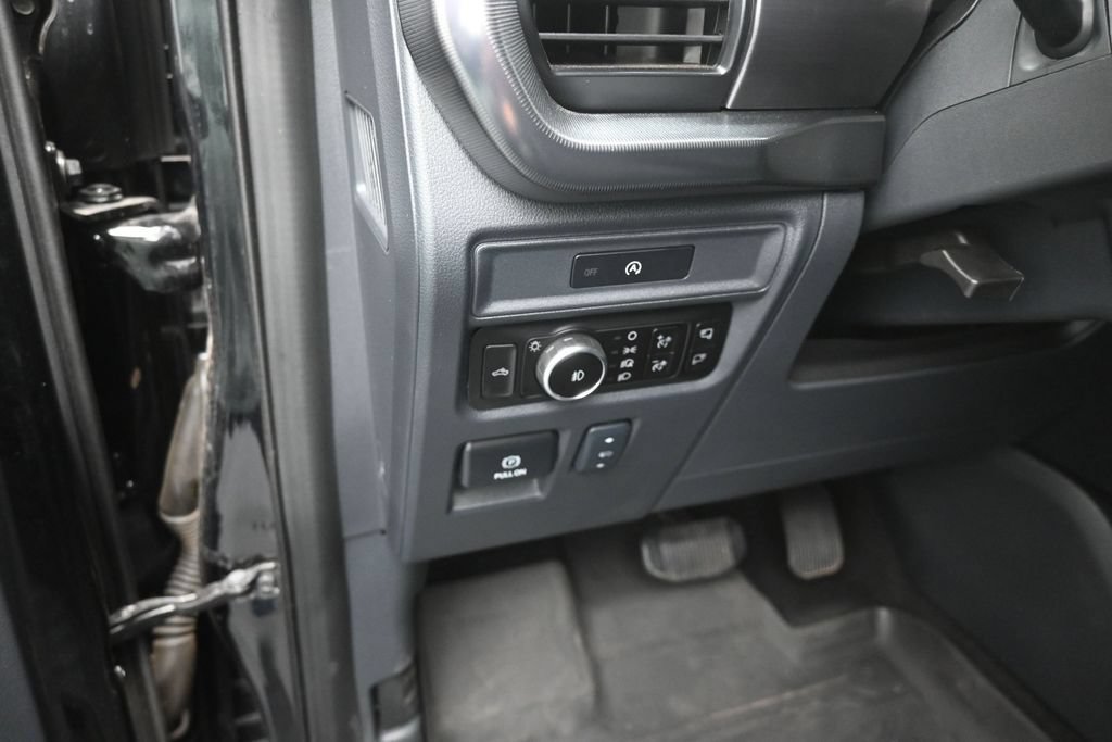 Certified 2025 Ford F150 Lariat w/ Equipment Group 501A Mid AWD/4WD image 13