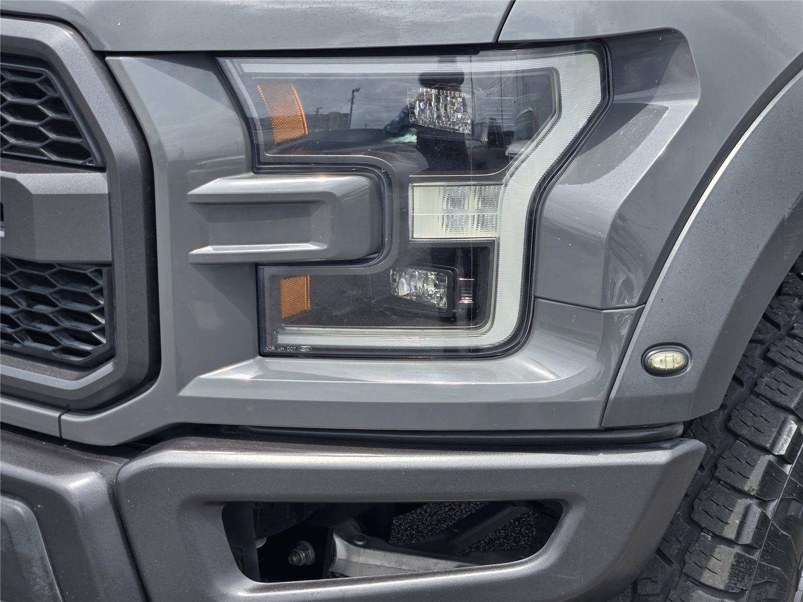 Certified 2020 Ford F150 Raptor w/ Equipment Group 802A Luxury AWD/4WD image 9