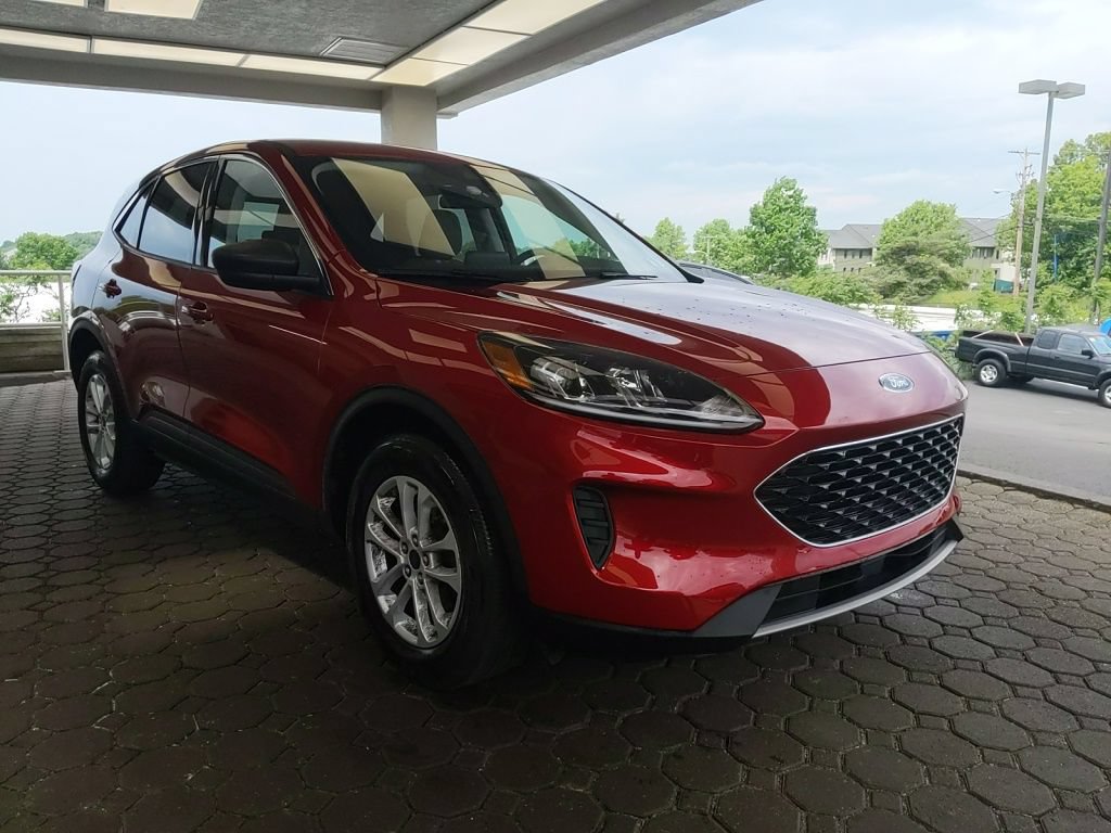Certified 2022 Ford Escape SE w/ Convenience Package AWD/4WD image 4