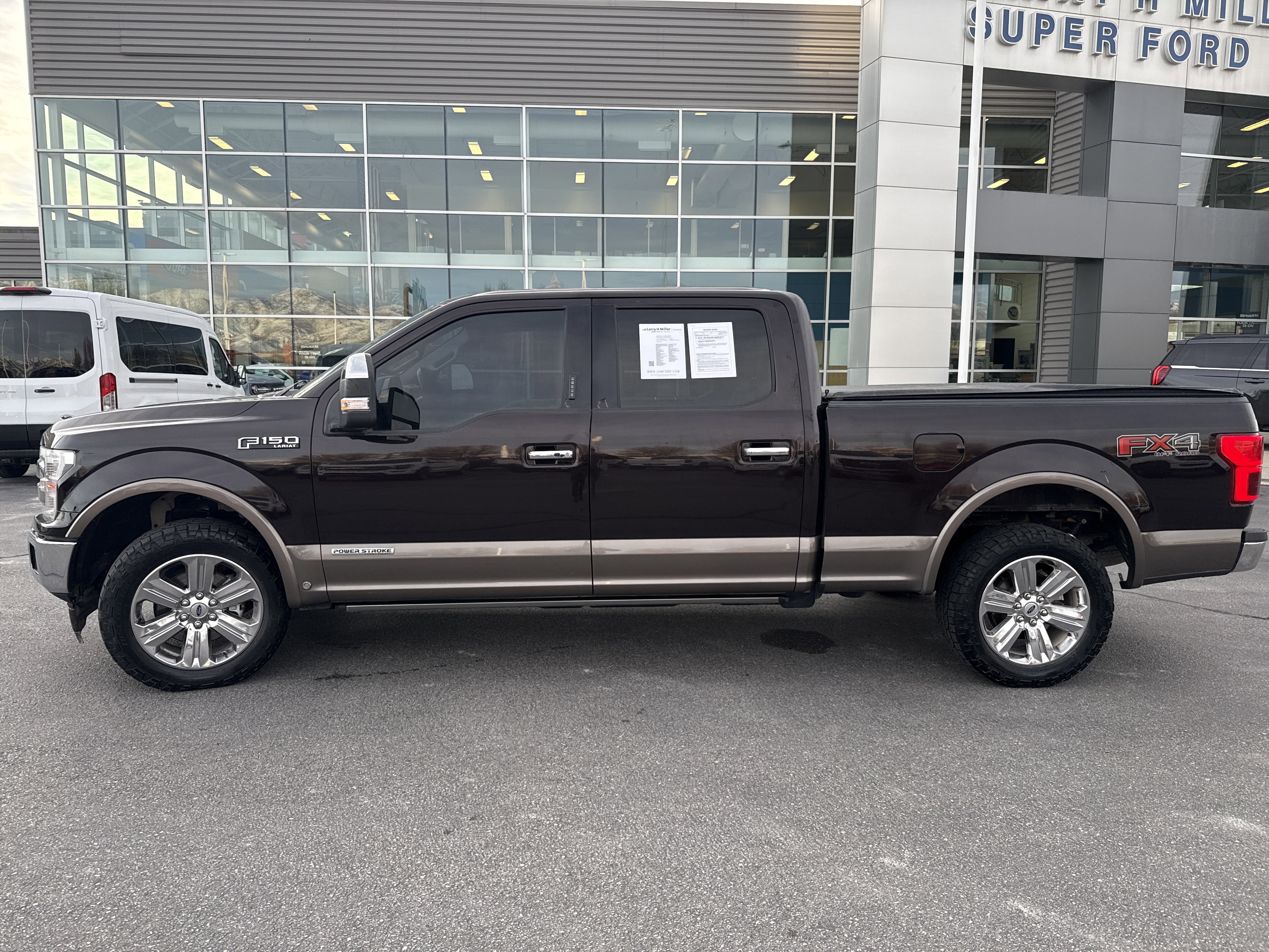 Certified 2019 Ford F150 Lariat w/ Equipment Group 502A Luxury image 2