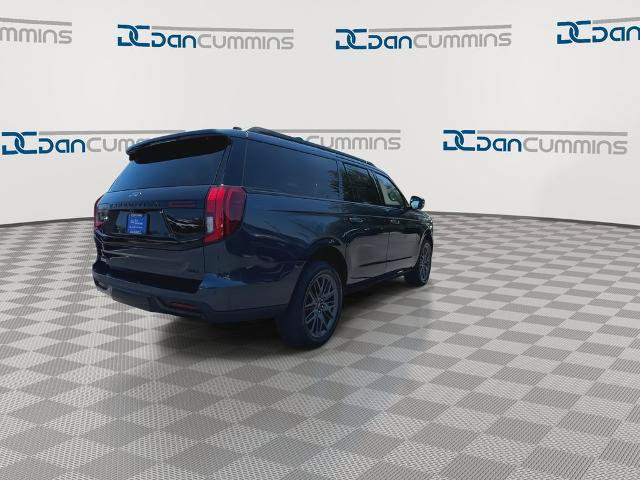 Certified 2025 Ford Expedition Max Platinum w/ Stealth Performance Package AWD/4WD image 8