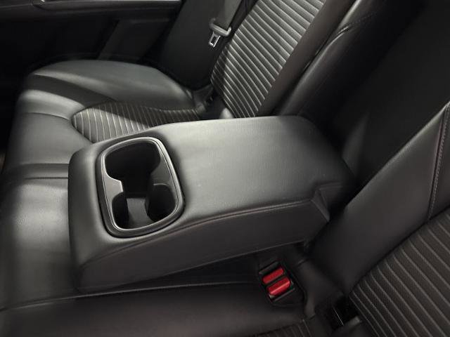 Used 2022 Toyota Camry SE image 19