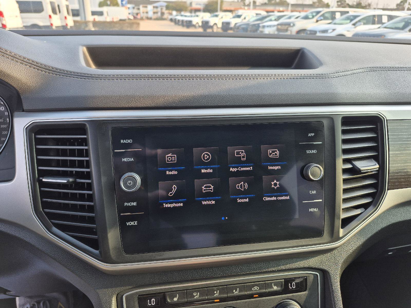 Used 2019 Volkswagen Atlas SE image 13