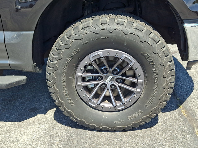 Certified 2020 Ford F150 XLT w/ Equipment Group 302A Luxury AWD/4WD image 9