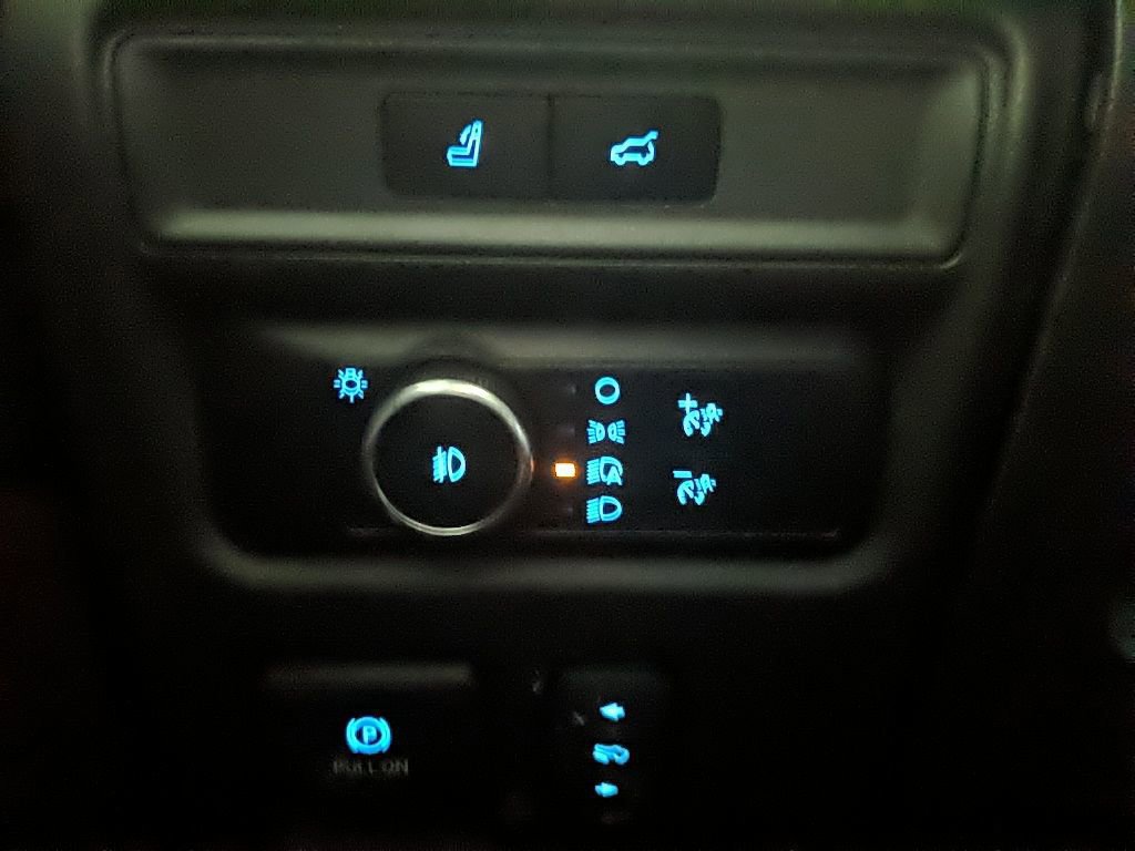 Certified 2023 Ford Expedition Limited image 28