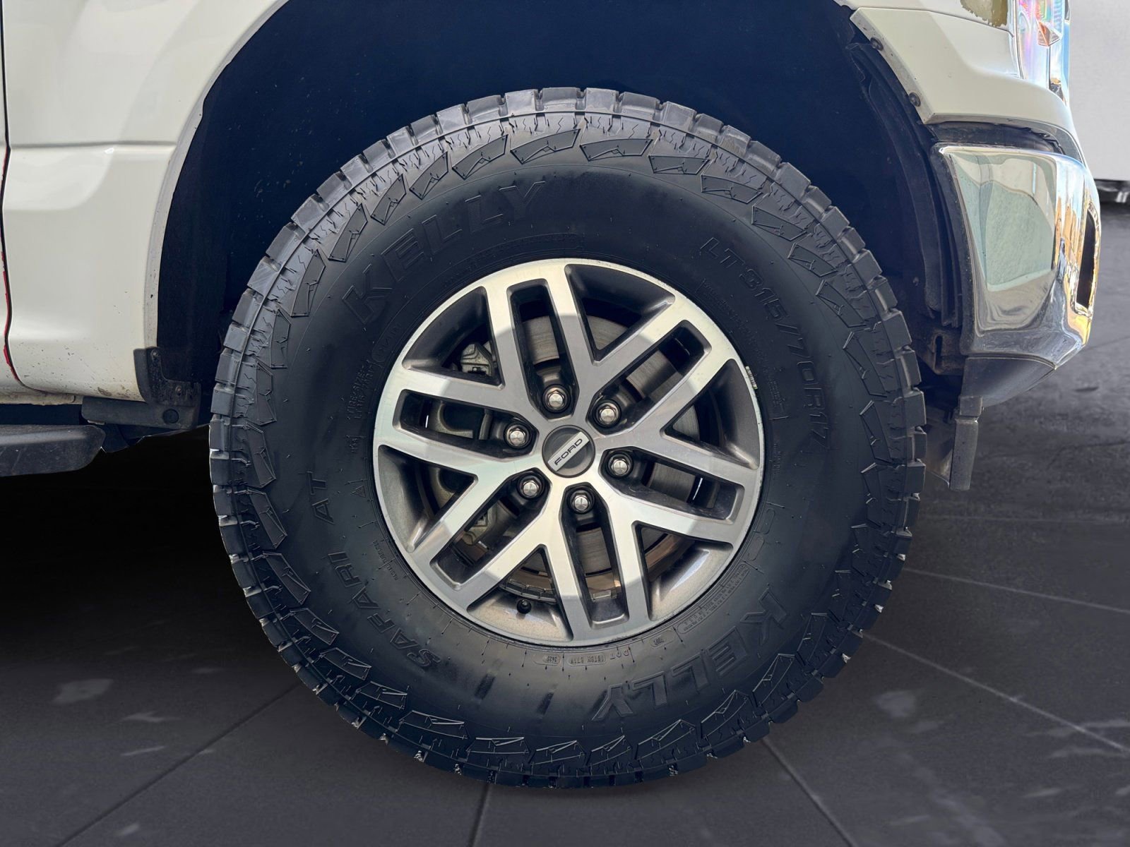 Certified 2020 Ford F150 XLT w/ Equipment Group 302A Luxury image 15