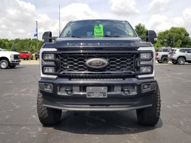 Certified 2025 Ford F250 Lariat w/ Black Appearance Package AWD/4WD image 8