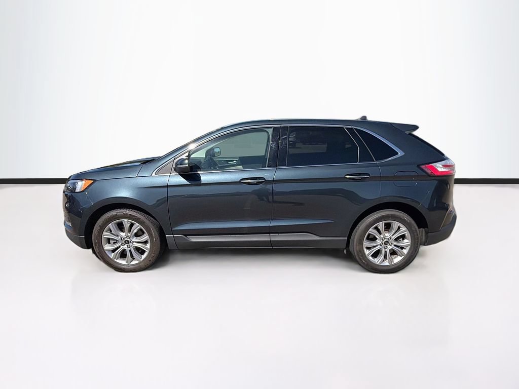 Certified 2024 Ford Edge Titanium AWD/4WD image 8