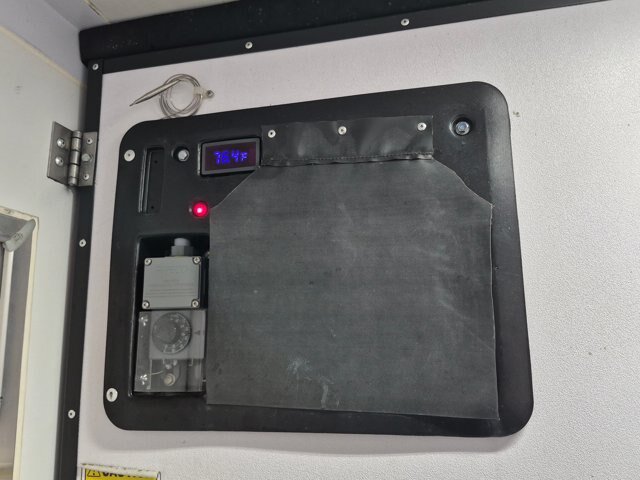 Certified 2024 Ford E-350 and Econoline 350 Super Duty w/ Power Windows & Locks Group RWD image 22