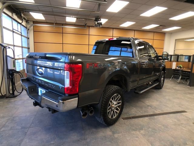 Certified 2017 Ford F250 Lariat w/ Chrome Package image 5