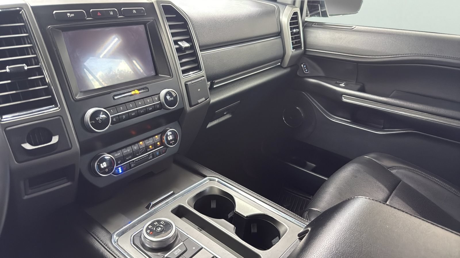 Certified 2021 Ford Expedition XLT RWD image 20
