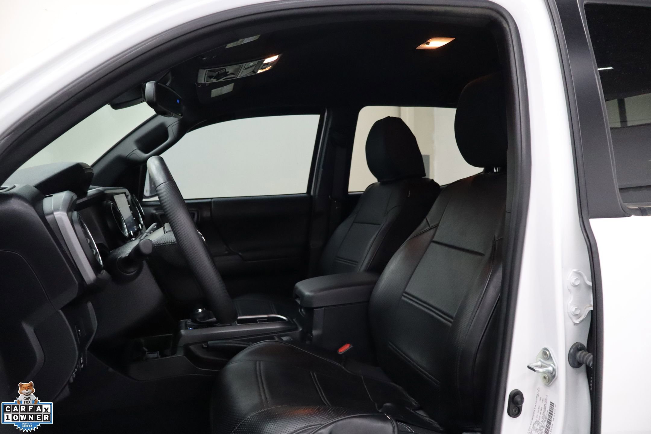 Used 2023 Toyota Tacoma TRD Off-Road w/ Technology Package image 18