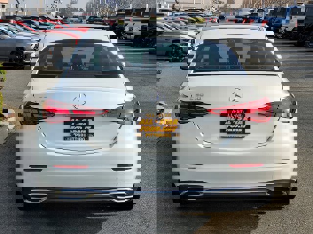 Used 2023 Mercedes-Benz C 300 Sedan image 4