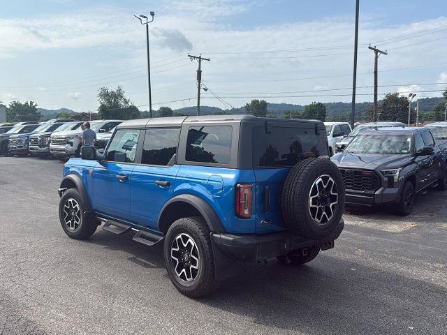 Certified 2024 Ford Bronco Badlands AWD/4WD image 3