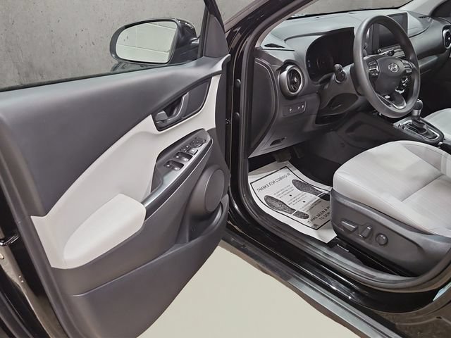 Used 2023 Hyundai Kona SEL w/ Cargo Package AWD/4WD image 11