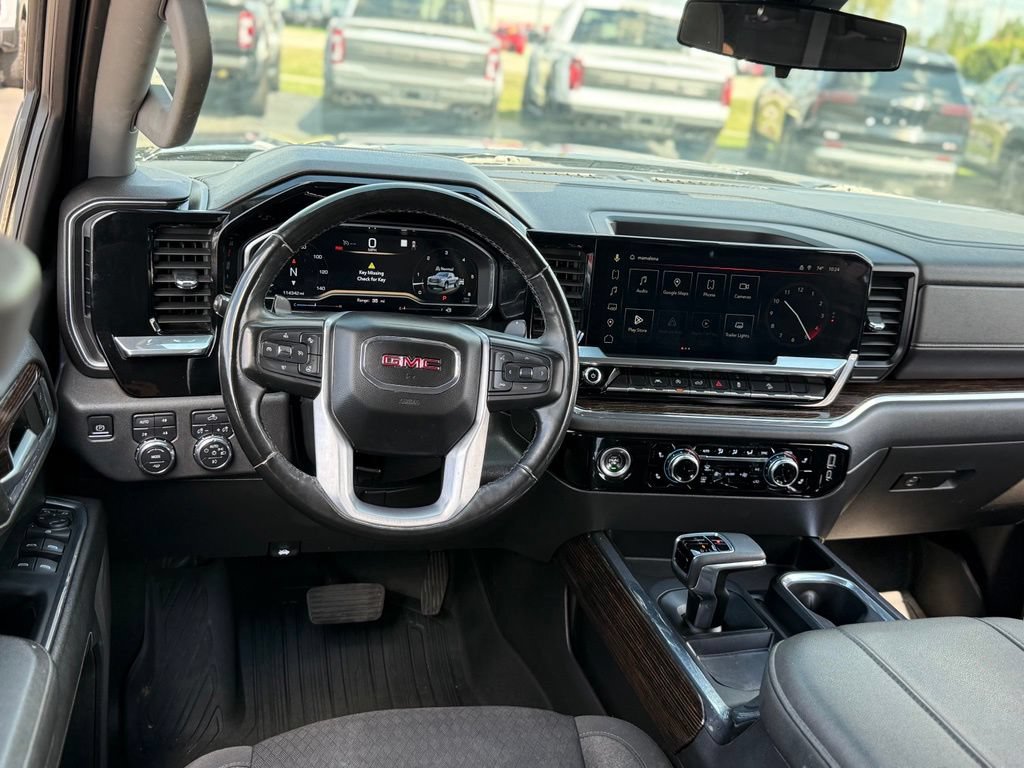 Used 2023 GMC Sierra 1500 Elevation w/ X31 Off-Road Package AWD/4WD image 5