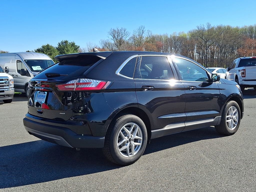 Certified 2024 Ford Edge SEL AWD/4WD image 6