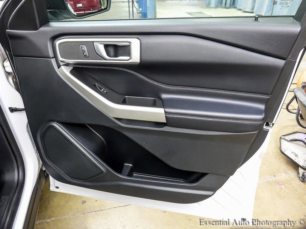 Certified 2021 Ford Explorer XLT image 26