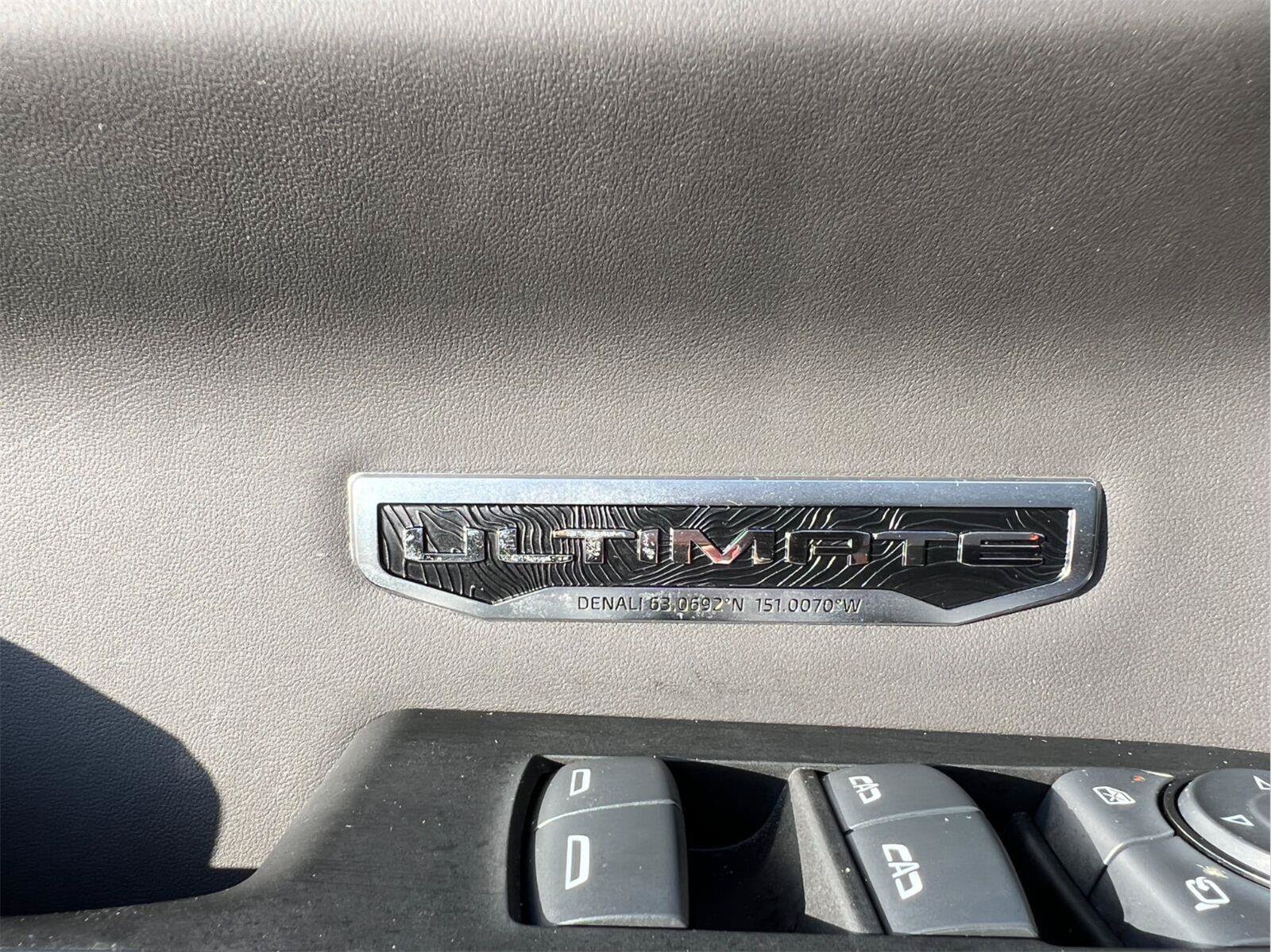 Used 2024 GMC Sierra 1500 Denali Ultimate AWD/4WD image 21