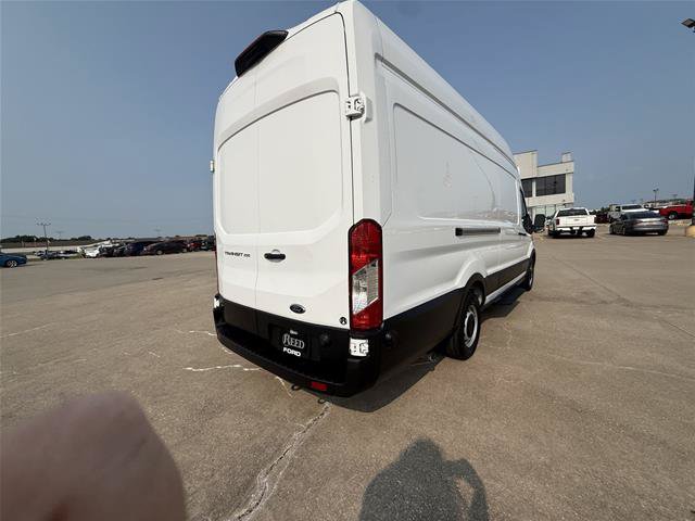 Certified 2023 Ford Transit 250 148 High Roof Extended RWD image 9