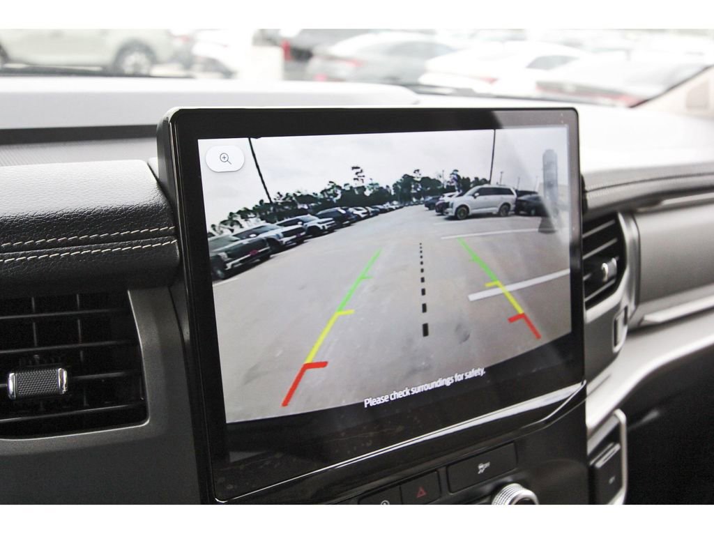 Certified 2024 Ford Expedition XLT RWD image 25