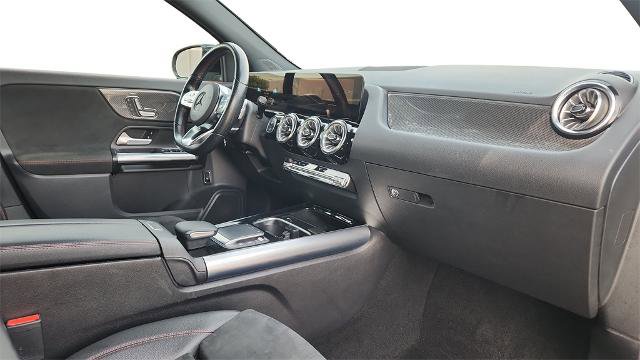 Used 2023 Mercedes-Benz GLA 250 image 32