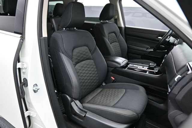 Used 2022 Nissan Pathfinder SV FWD image 29