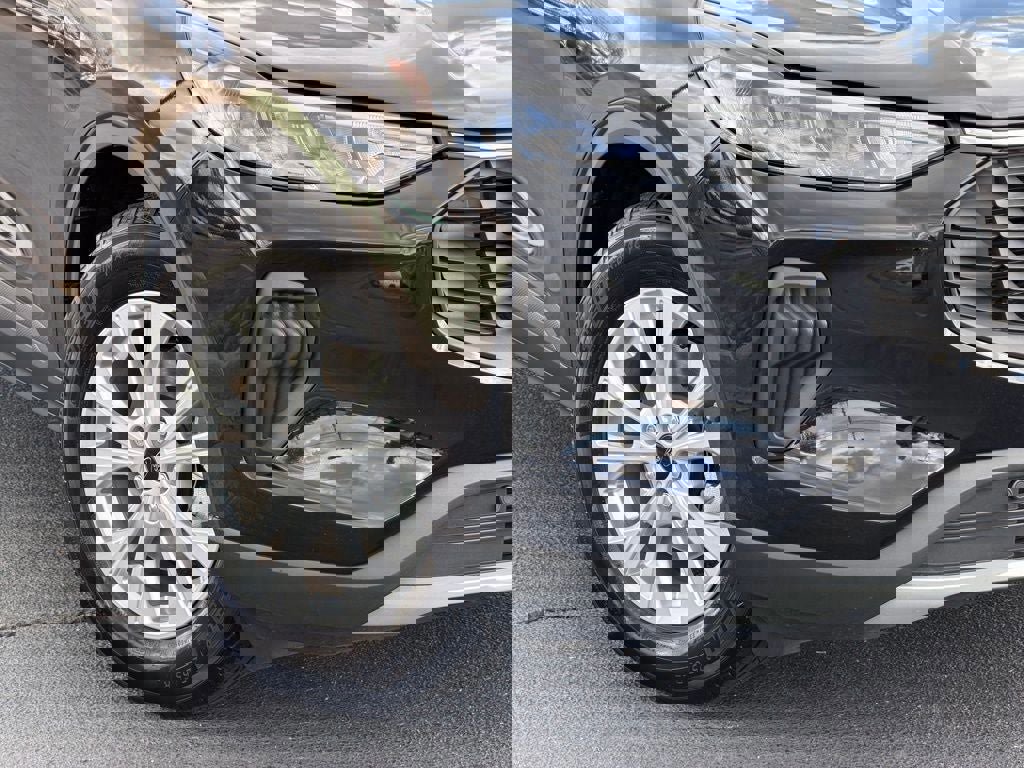 Certified 2023 Ford Escape Active image 11