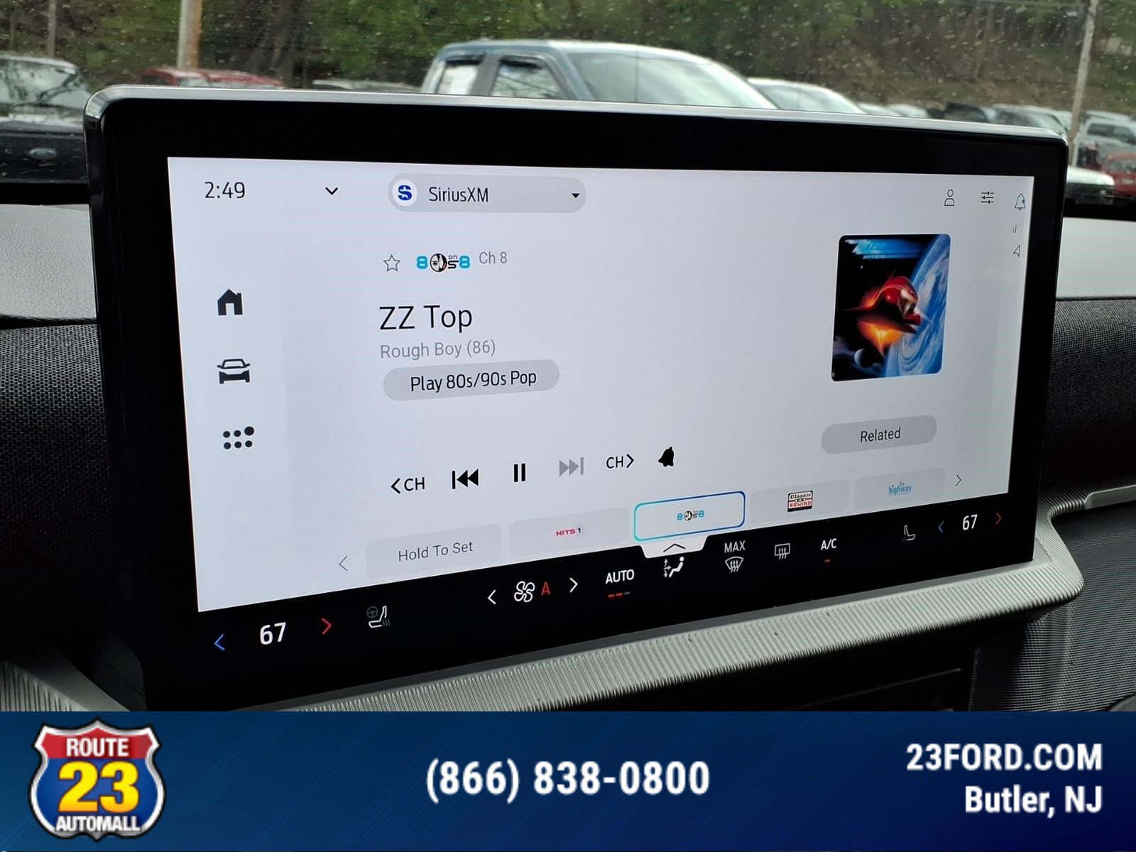 Certified 2025 Ford Explorer ST-Line w/ Premium Package AWD/4WD image 18