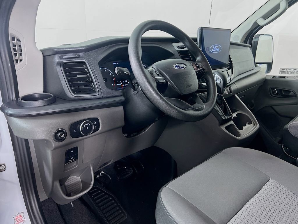 Certified 2024 Ford Transit 350 XLT RWD image 11