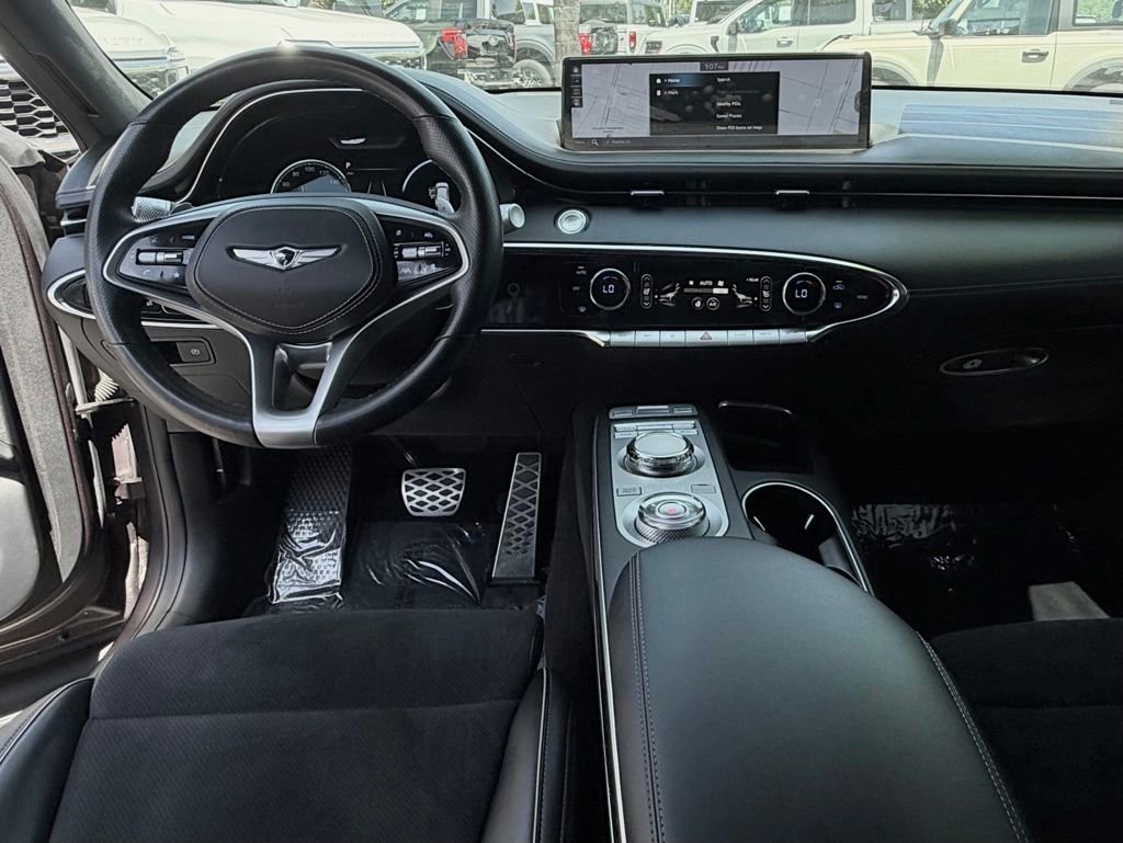 Used 2022 Genesis GV70 3.5T Sport w/ Sport Prestige Package AWD/4WD image 34