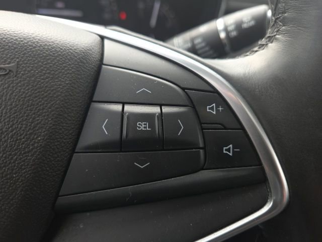 Used 2017 Cadillac XT5 Luxury w/ Driver Awareness Package image 44