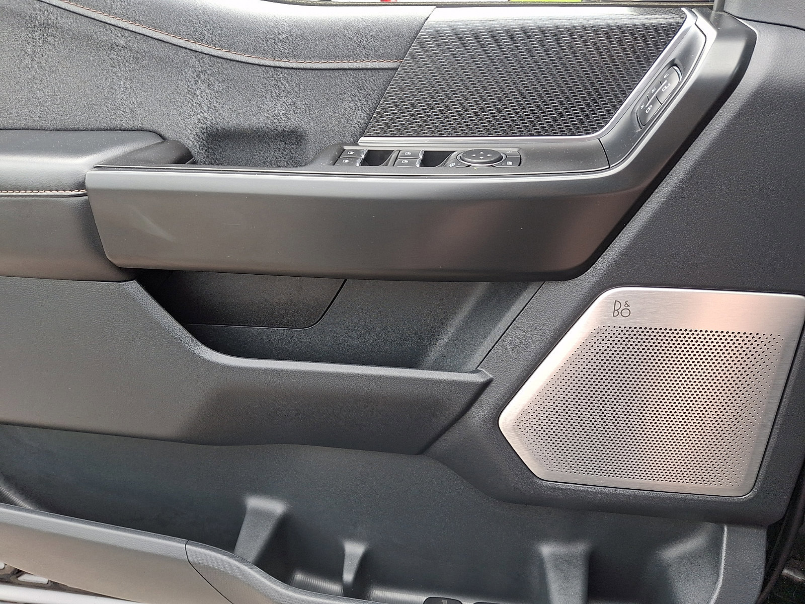 Certified 2021 Ford F150 Raptor w/ Equipment Group 801A High image 20