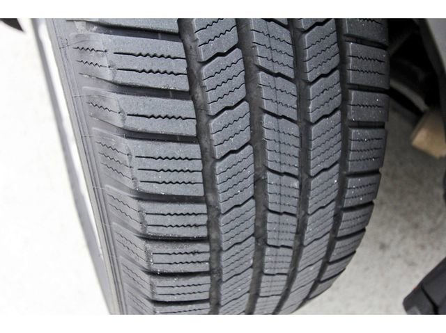 Certified 2019 Ford Explorer Limited w/ Ford Safe & Smart Package FWD image 29