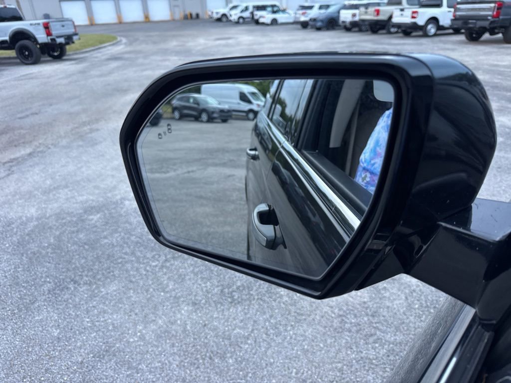 Certified 2023 Ford Expedition Limited image 32